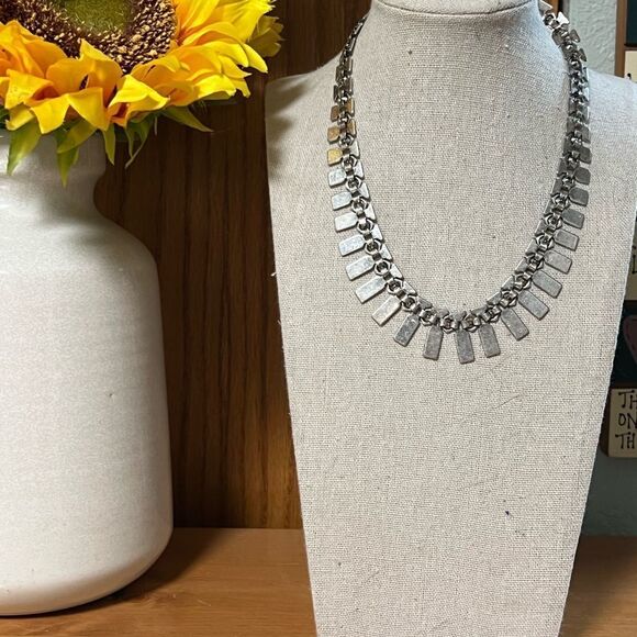 Premier Designs Silver Statement Necklace with Crystal Embellishments PDNK#2 - Picture 9 of 9